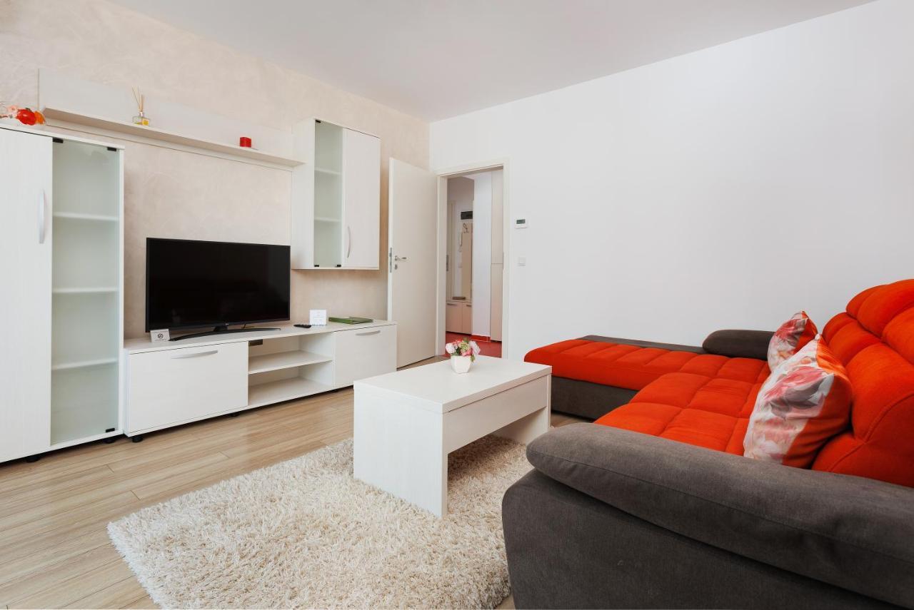 Brasov Holiday Apartments Экстерьер фото