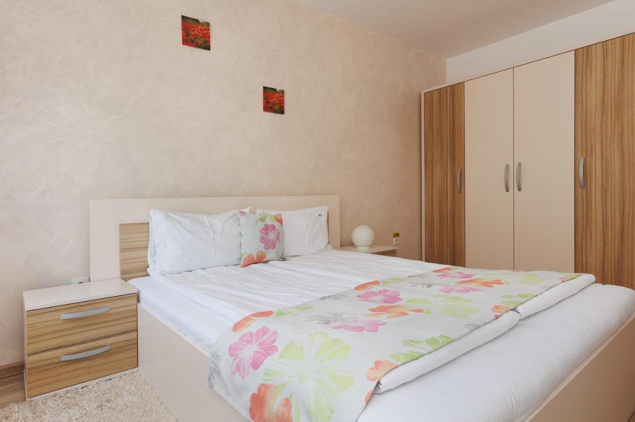 Brasov Holiday Apartments Экстерьер фото